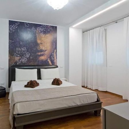 Central Stema Luxury Misano Adriatico Eksteriør bilde