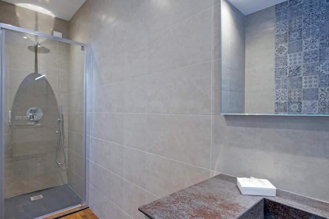 Central Stema Luxury Misano Adriatico Eksteriør bilde